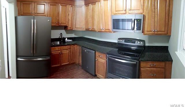 1st image of 330 Fox Run Ln #330