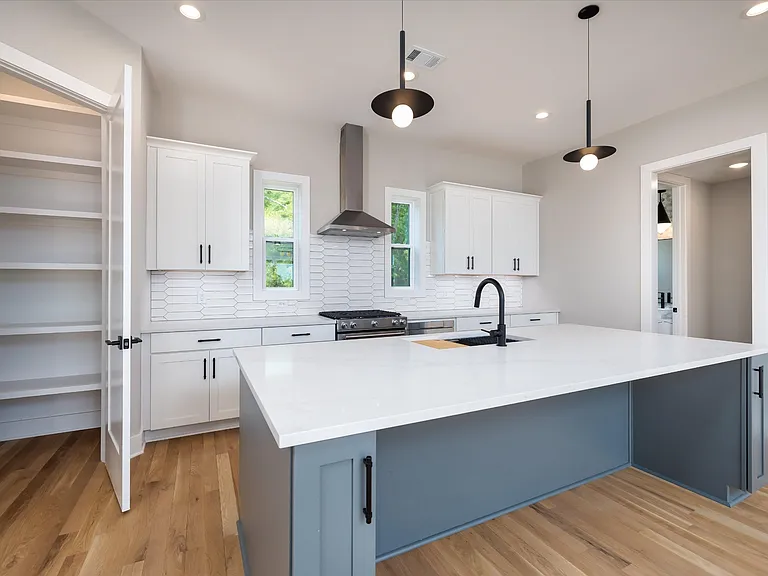 5915 Maxon Ave #B — Photo 84