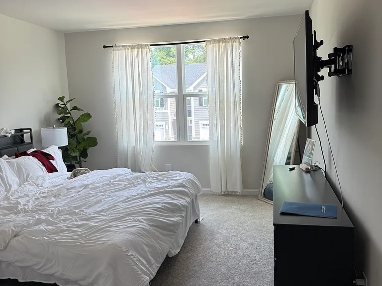 110 Gaskin Ct — Photo 9