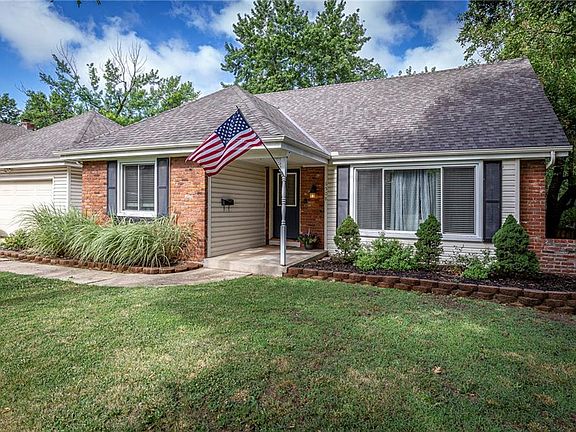 2nd image of 6508 N Overland Dr