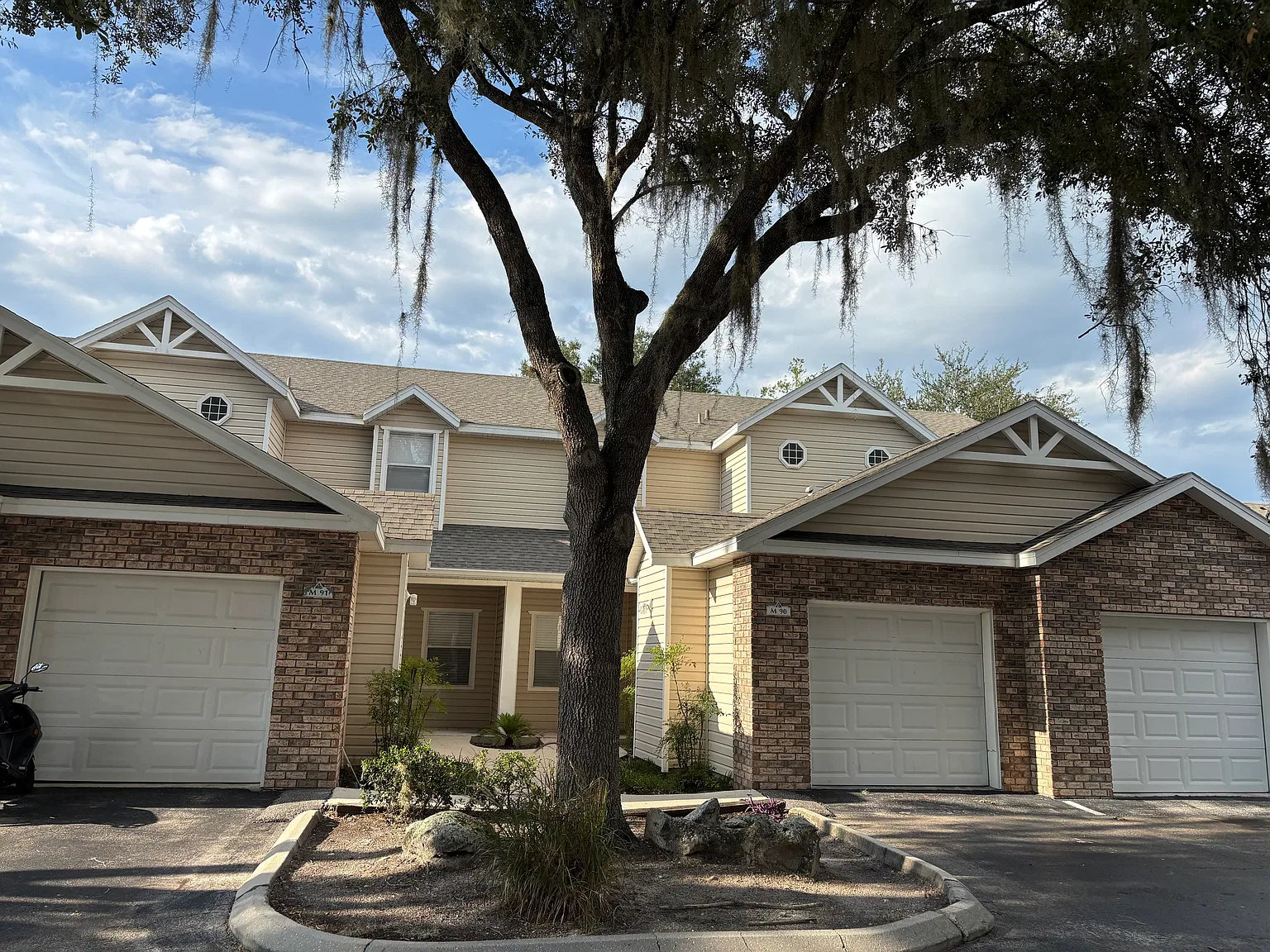 3 bed, 1629 sqft, $1,850 — Photo 2