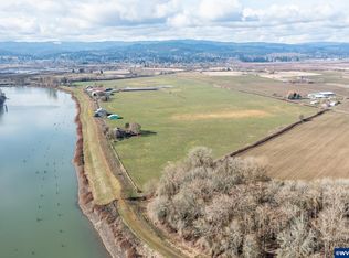 35308 Riverside Ln, Scappoose, OR 97056