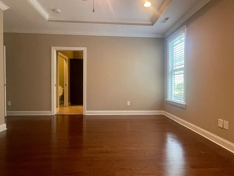 17725 Morehampton Ave — Photo 22