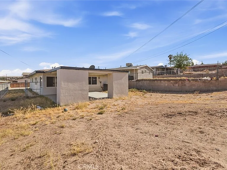 937 E Elizabeth St — Photo 28