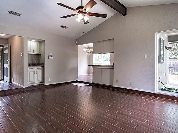 5th image of 6925 Misty Meadow Dr S