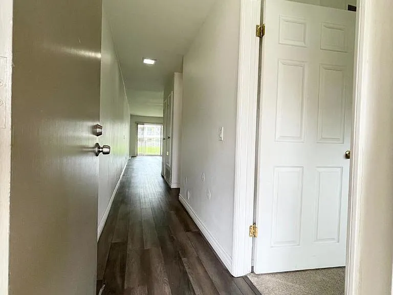 669 Reef Cir — Photo 10