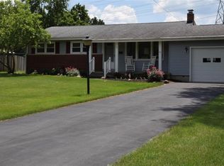 57 Lucerne Ln, Youngstown, OH 44511