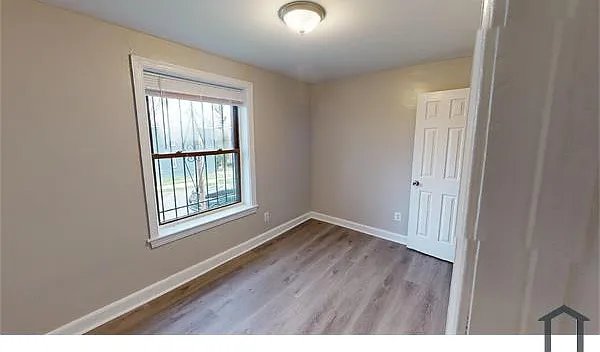 3 bed, $2,549 — Photo 3