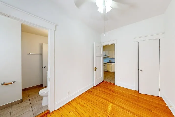 5218-5220 S. Kimbark Avenue — Photo 15