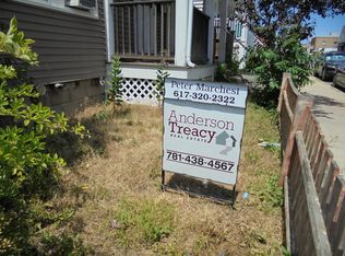 18 Ferry St, Everett, MA 02149