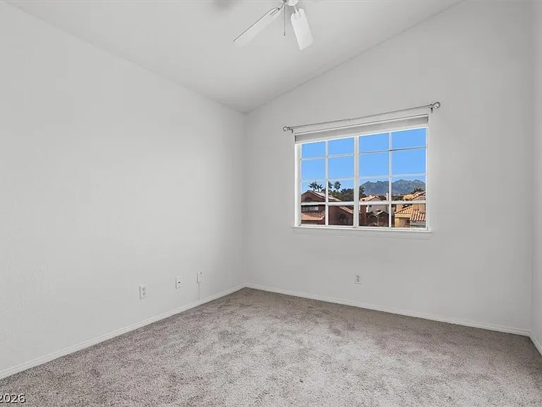 2408 Sage Pointe Cir — Photo 17