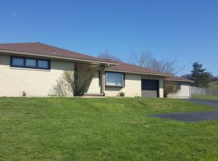 3 E Keefer Rd, Connellsville, PA 15425