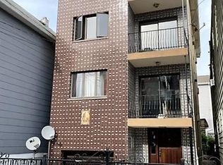 303 N 3rd St APT 1, Harrison, NJ 07029