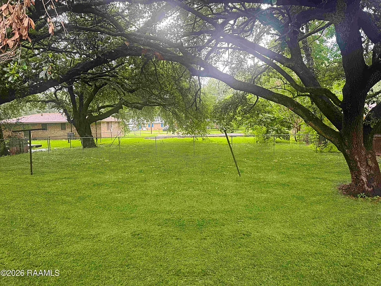 113 Raceway St — Photo 7