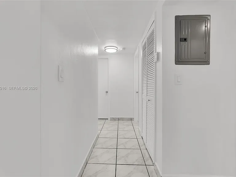 9354 SW 77th Ave #I1 — Photo 25