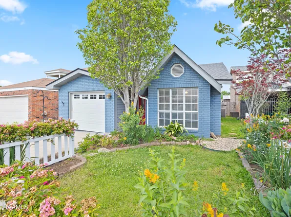 206 Shekel Dr, Lafayette, LA 70508