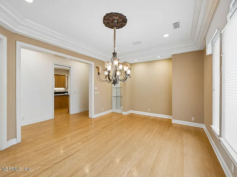 132 Lantern Wick Pl — Photo 8