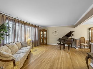 119 Golf Rd, Bloomfield, NJ 07003