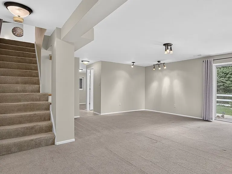 1307 Norwood Hills Dr — Photo 14