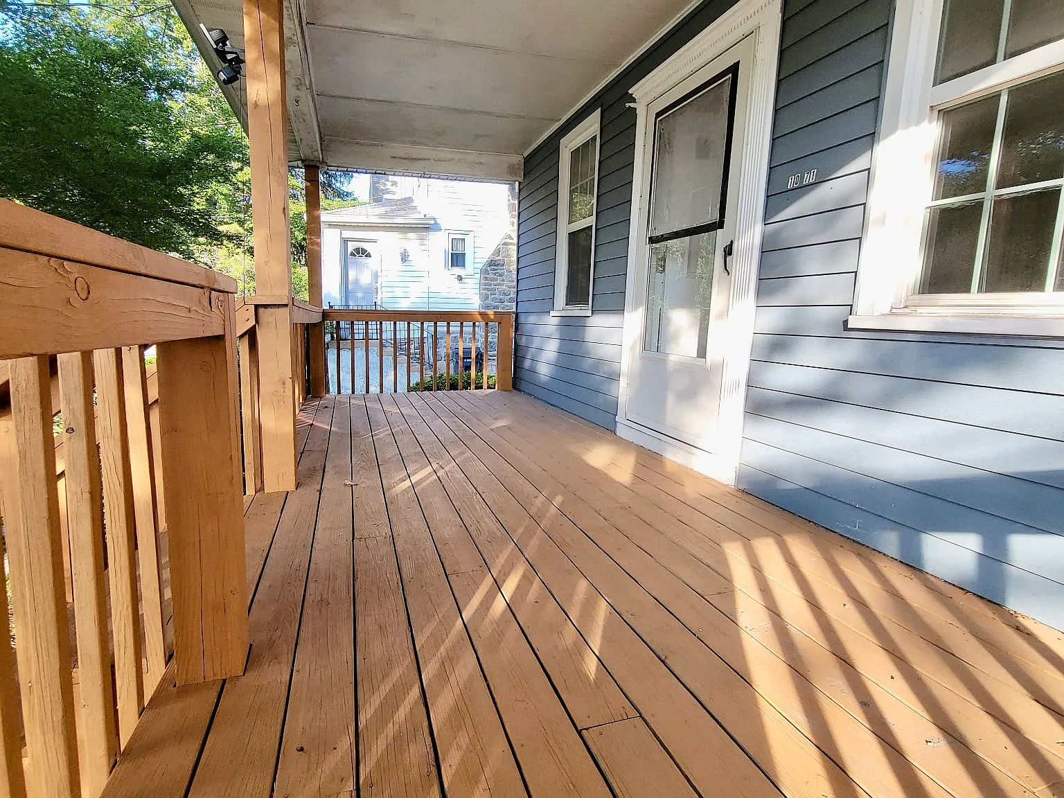 2 bed, 1000 sqft, $1,790 — Photo 2