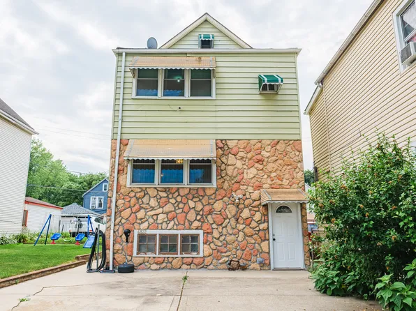 4822 S Elizabeth St, Chicago, IL 60609