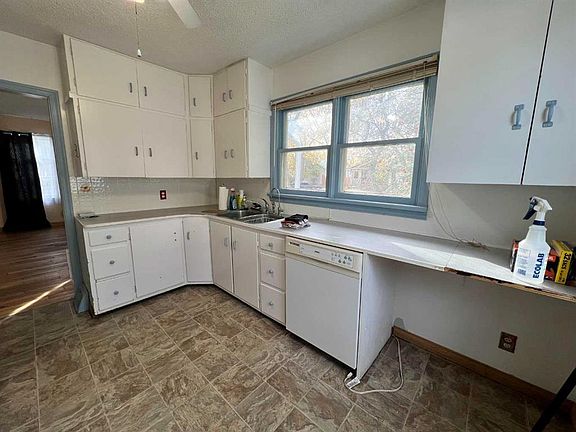 2nd image of 5215 W 54th St