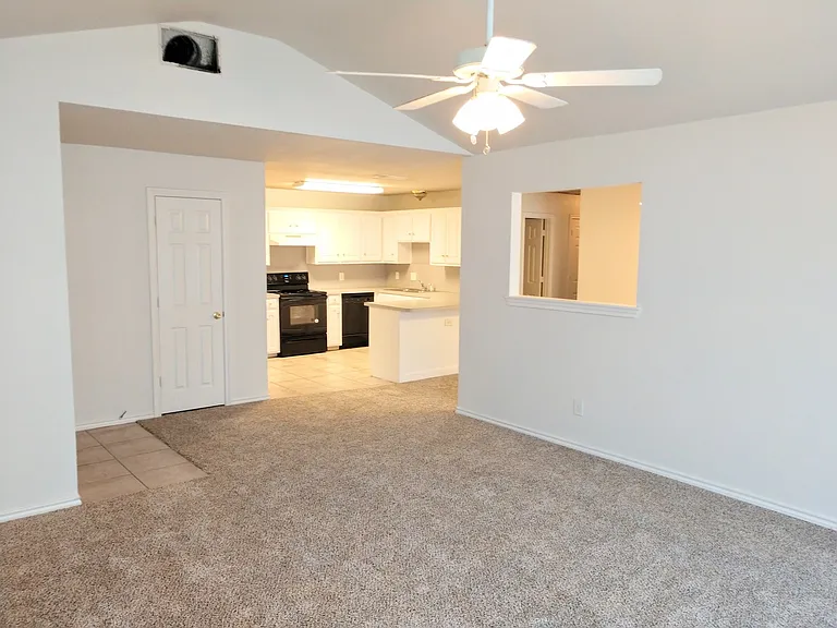 3908 Stuart Rd — Photo 6