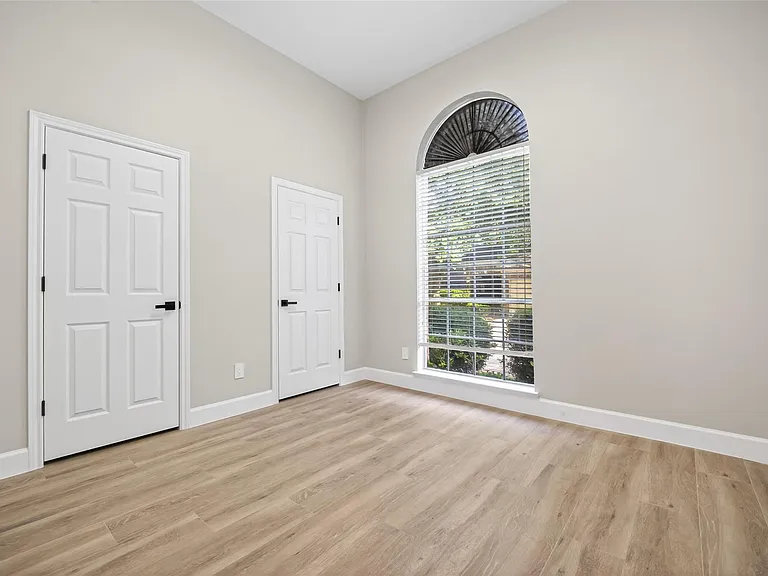 3117 Cedar Knolls Dr — Photo 33