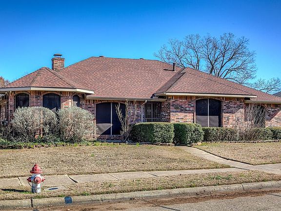 3rd image of 2510 Brownlee Blvd