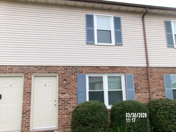 1735 1st Ave NW #5, Hickory, NC 28601