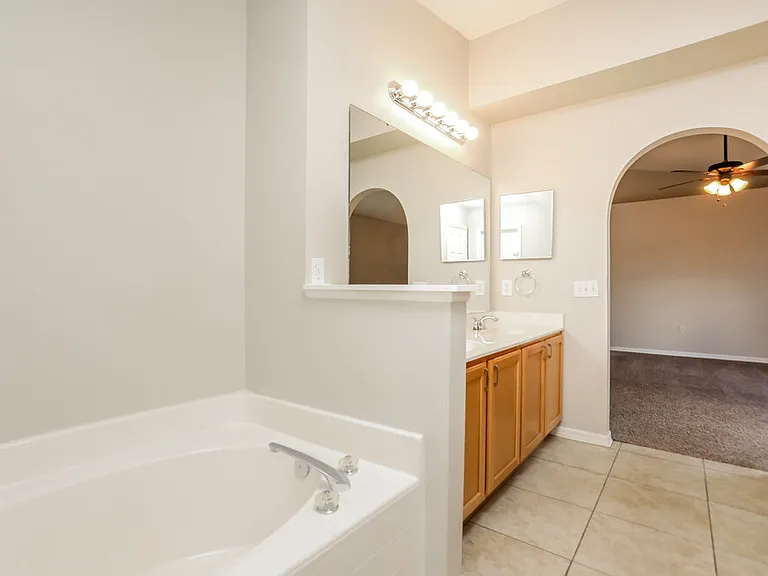 1168 Welch Hill Cir — Photo 11