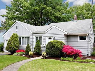 16-02 Everett Ter, Fair Lawn, NJ 07410