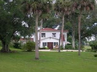 830 N Ridgewood Ave, Deland, FL 32720