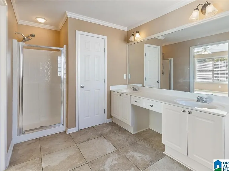 2148 Forest Lakes Ln — Photo 32