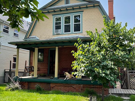 2nd image of 449 S Pennsylvania St