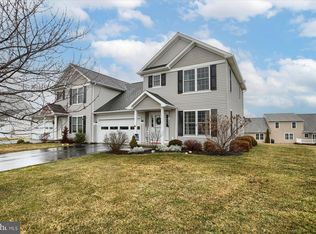 4288 Green Park Dr, Mount Joy, PA 17552