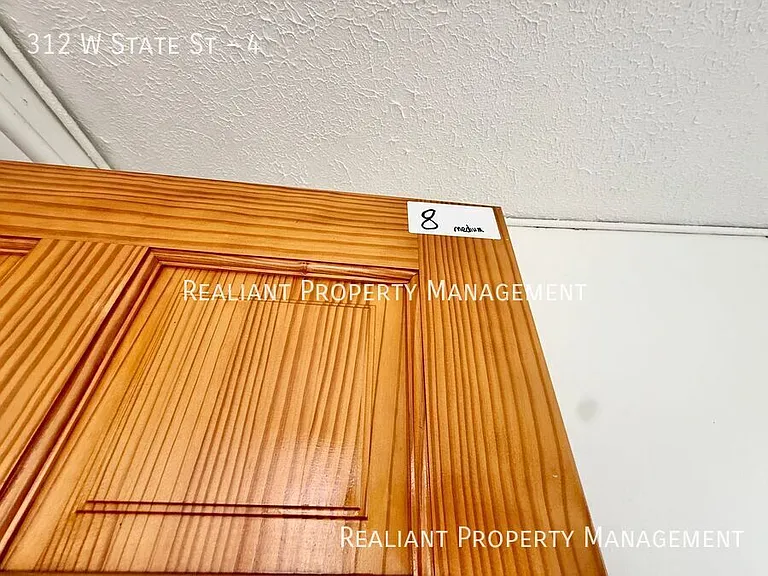 312 W State St #4 — Photo 7