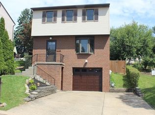 118 Bickar St, Pittsburgh, PA 15227
