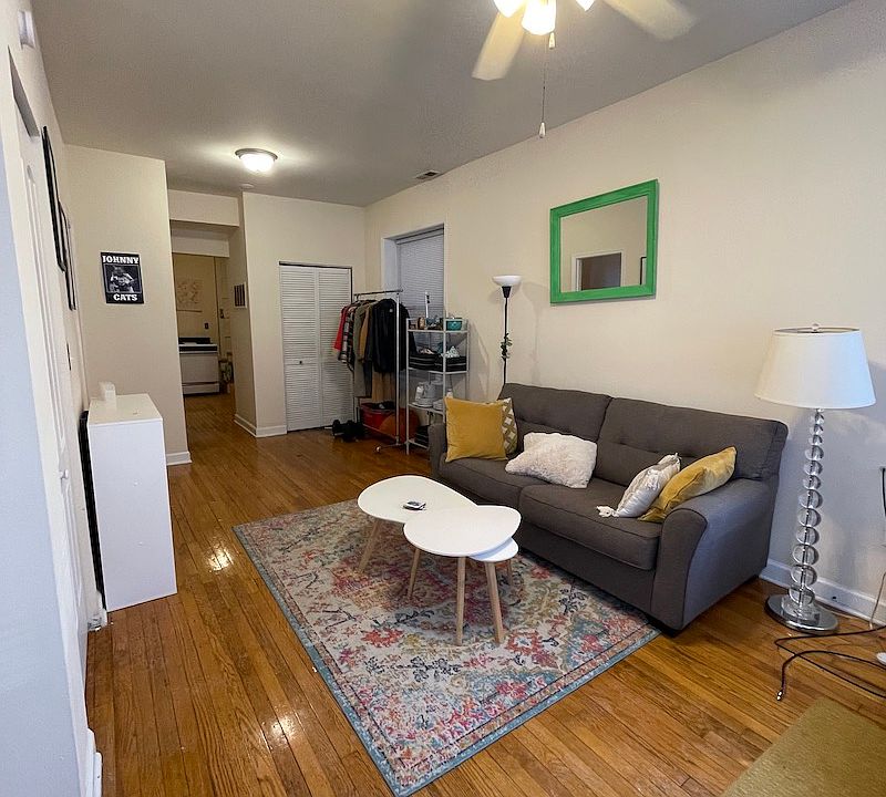 1st image of 2315 N Greenview Ave #1