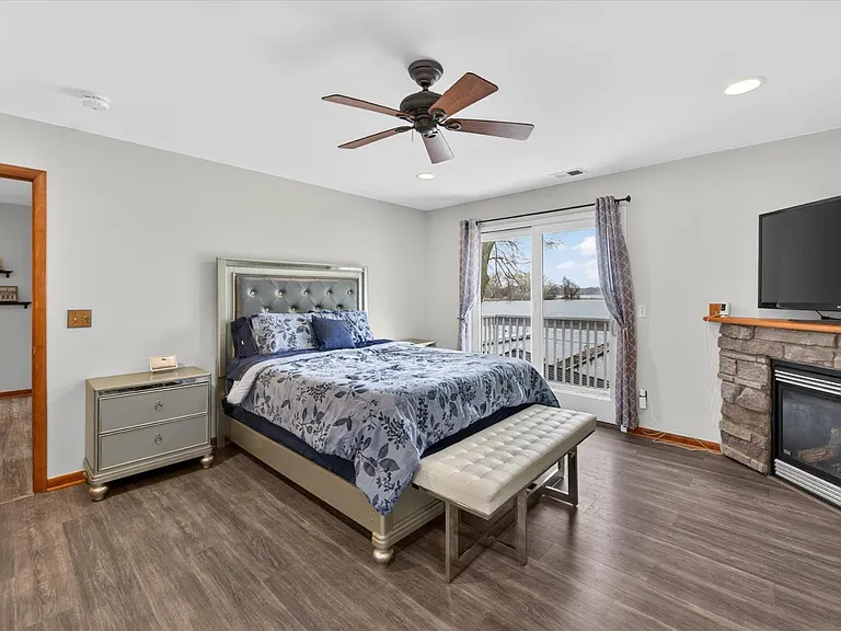 3341 Newton Rd — Photo 23