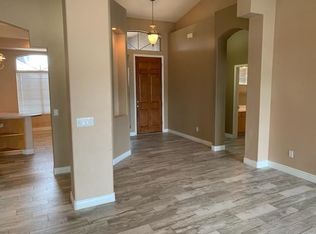 221 E Arabian Dr, Gilbert, AZ 85296