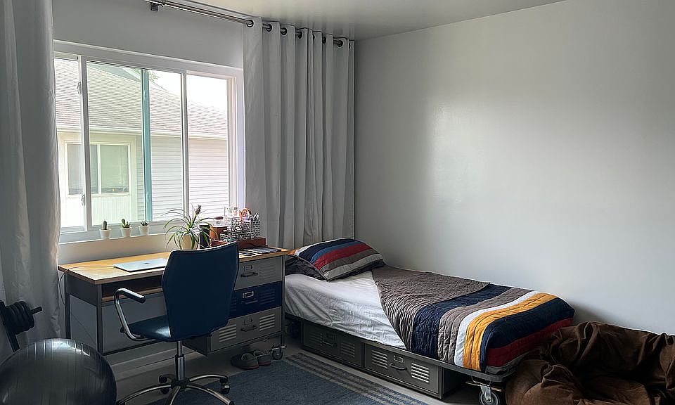 1st image of 540 Augusta Cir APT 11