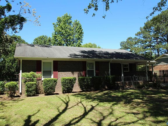 2nd image of 195 Holly Lynn Ln