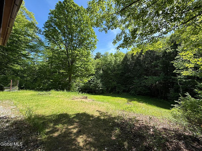 5th image of 104 Buttermilk Falls Road