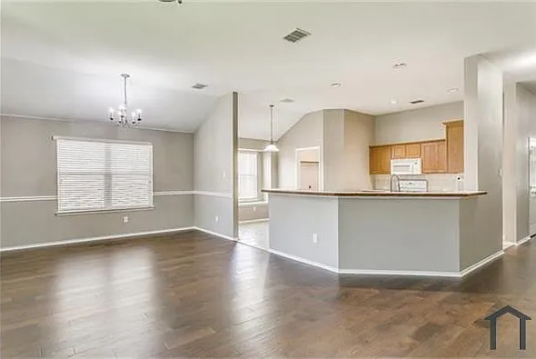 12132 Macaroon Ln — Photo 7