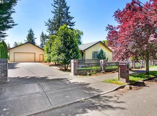 16932 SE Stephens St, Portland, OR 97233