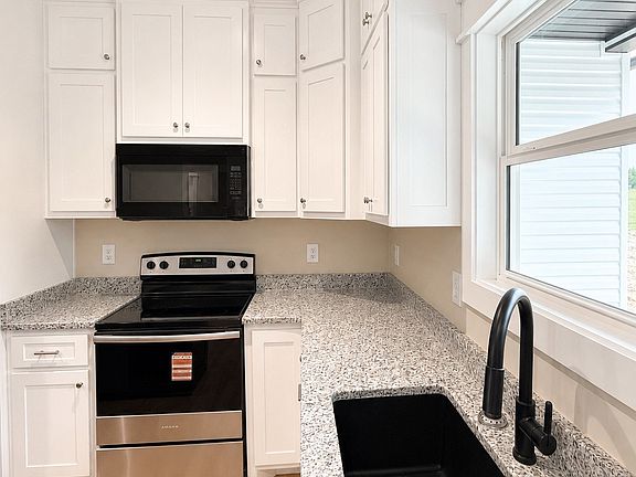 5th image of 71 Dukes Park Rd Lot 7