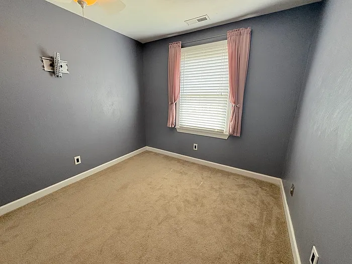 1136 Gleaning Close — Photo 14