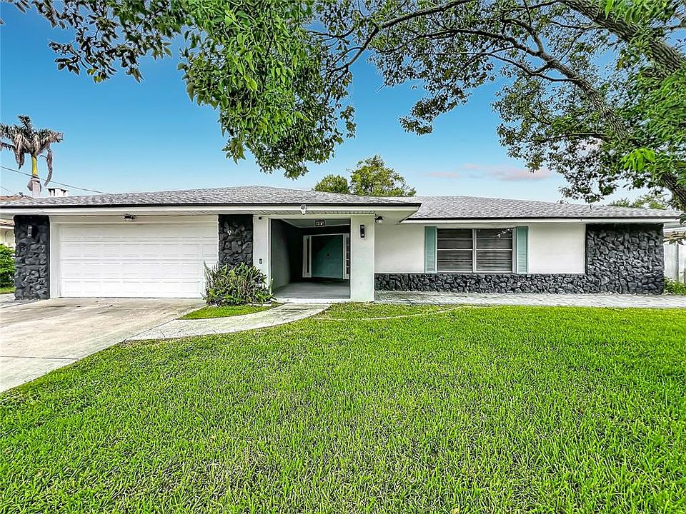 1st image of 2425 Lauderdale Ct