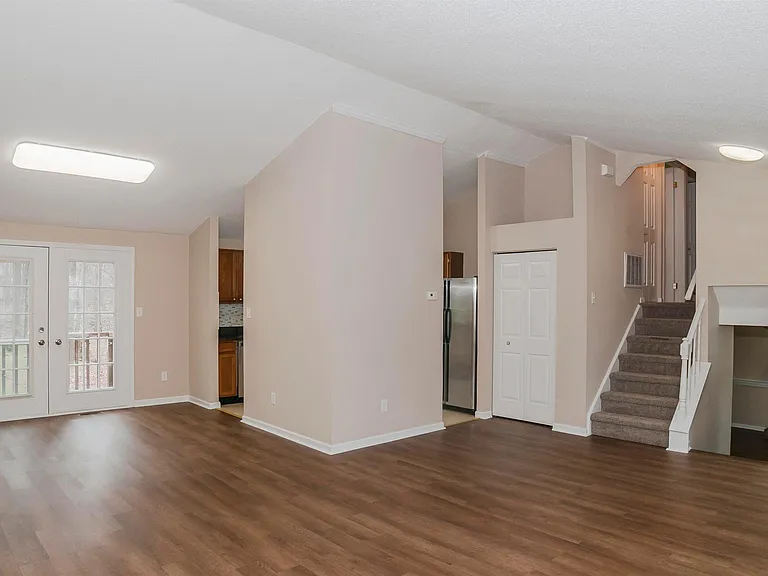 507 Trappers Run Dr — Photo 11